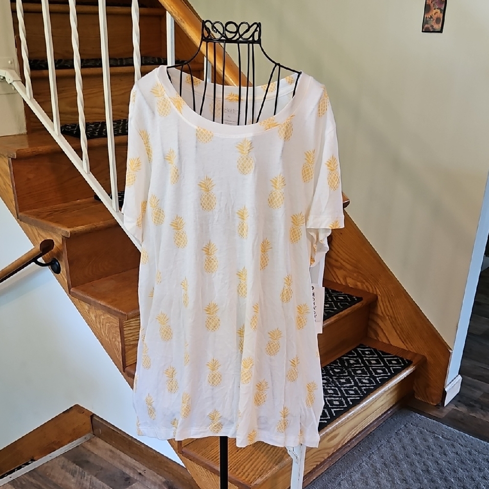 👚Workshop Republic Clothing White and Yellow - Orange  Pineapple Print Tee